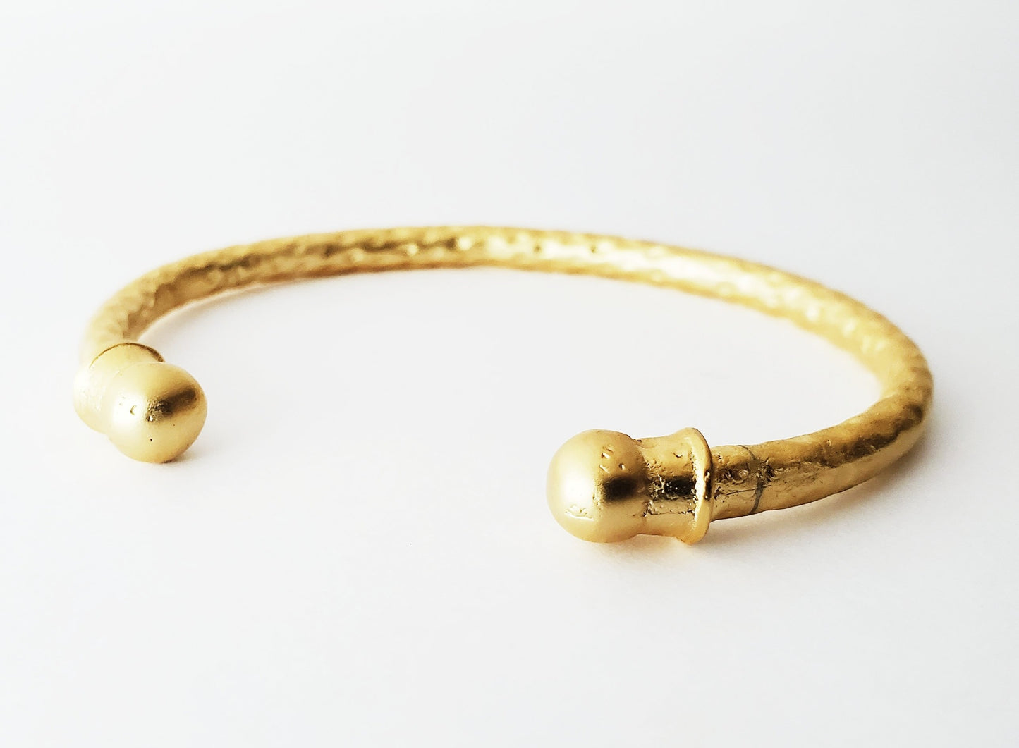 Cypria Cuff