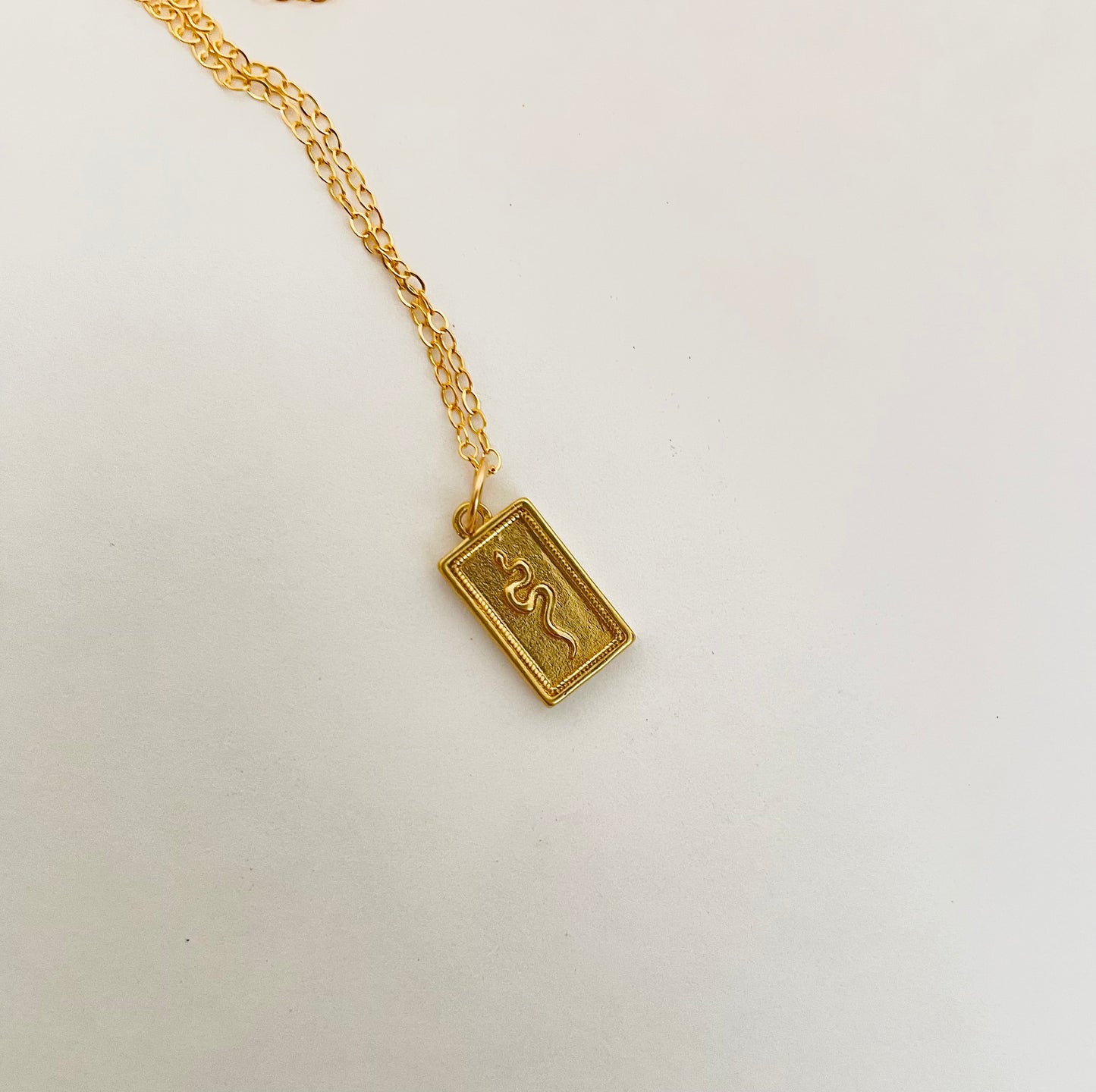 The Framed Serpent Chain